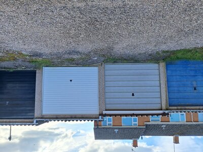 garages.jpg