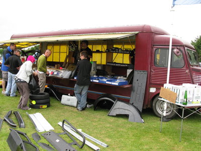 H Vans - 1.jpg