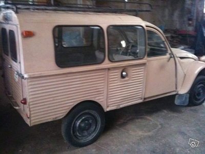 2cv 2 cv glacauto fourgn 4 places citroen.jpeg