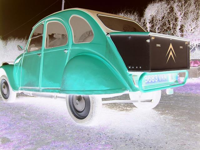 2cv invert colours.jpg