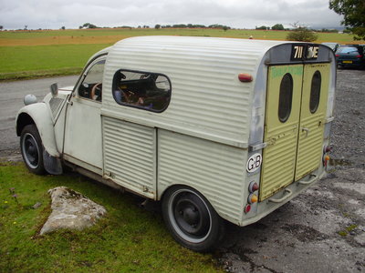 shower shelf & 2cv spots 017.jpg