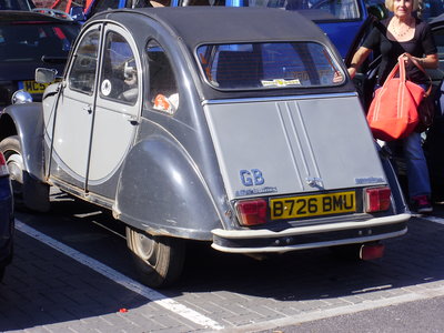 shower shelf & 2cv spots 019.jpg