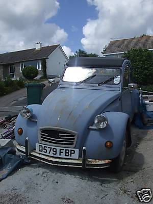 celeste blue 2cv for me international.JPG