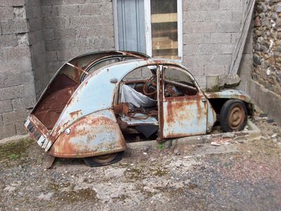 epave2cv.jpg